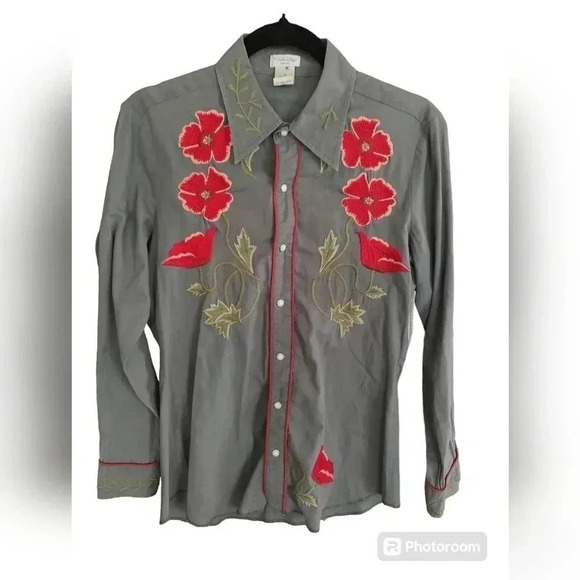 Tasha Polizzi Tops - Tasha Polizzi Western embroidered button up shirt